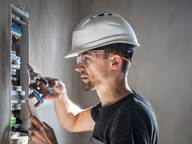 rénovation électricité - maintenance électricité - Facilliance